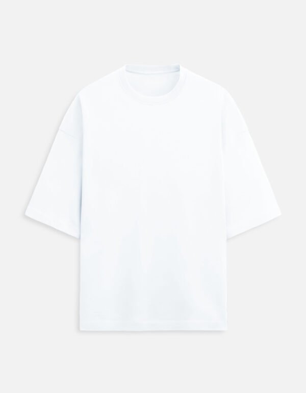 Unique18 Premium T-Shirt – Oversized & Trendy - Image 2