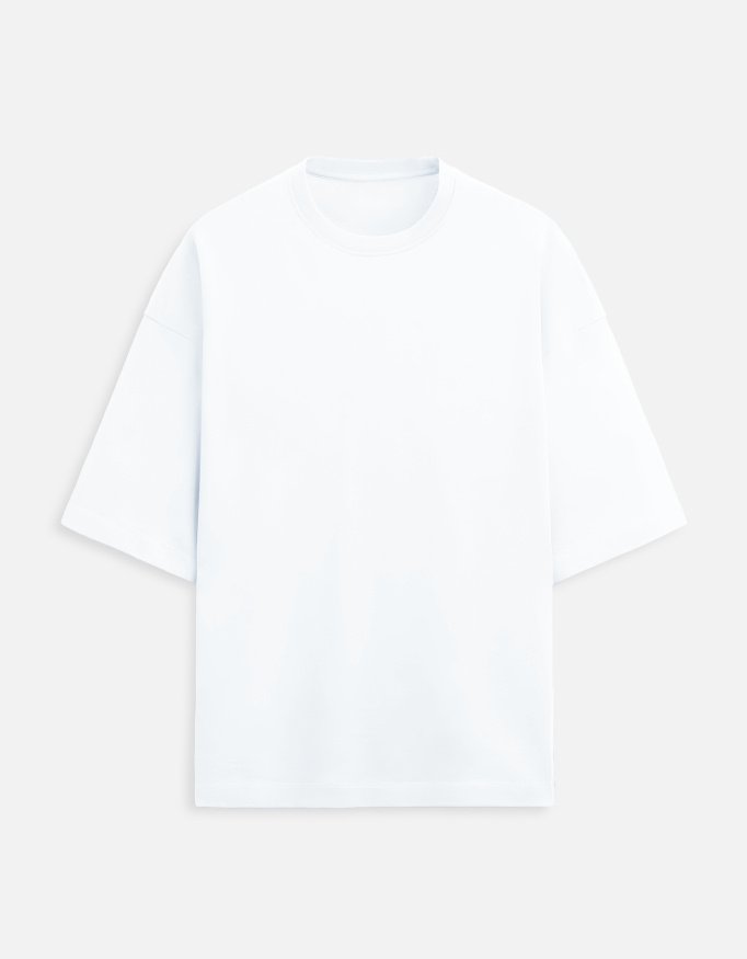 Unique18 Premium T-Shirt – Oversized & Trendy - Image 4